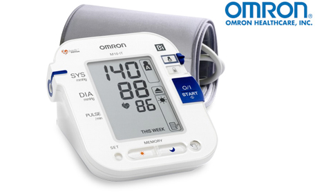 Omron M10-IT Bloeddrukmeter - Helisports.nl